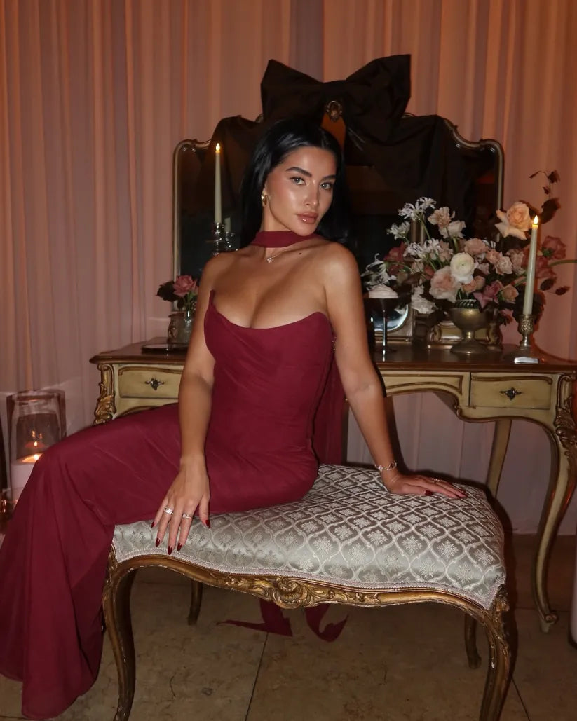 Aniyah: Strapless Bodycon Maxi Dress