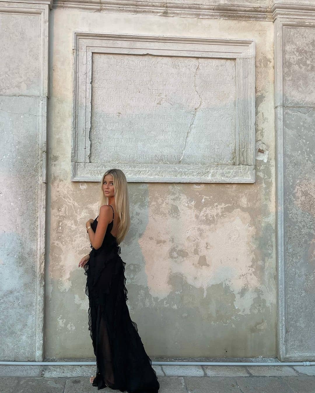 Lottie: Elegant Maxi Dress