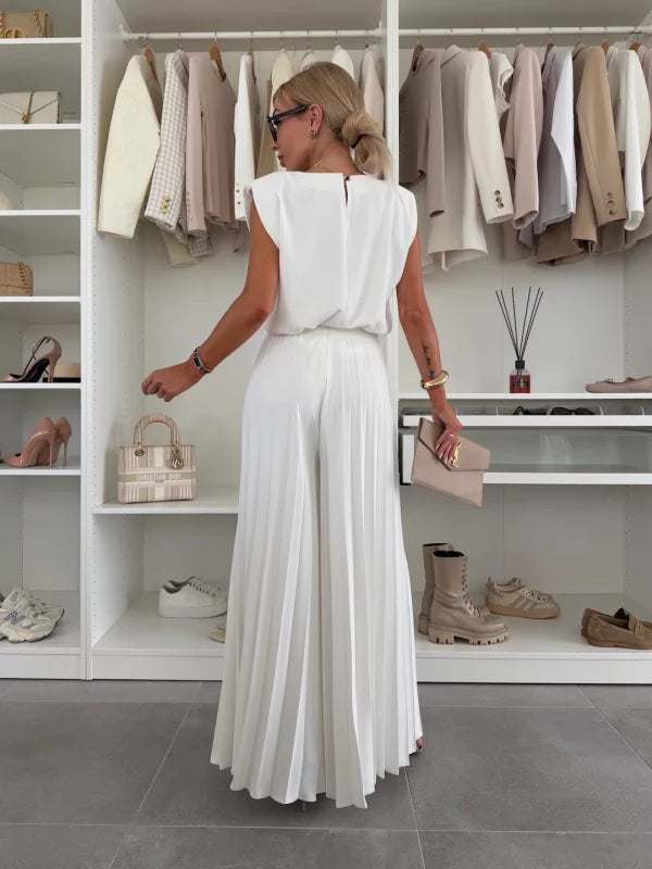 Maruja | Elegant Top & Pleated Pants Set