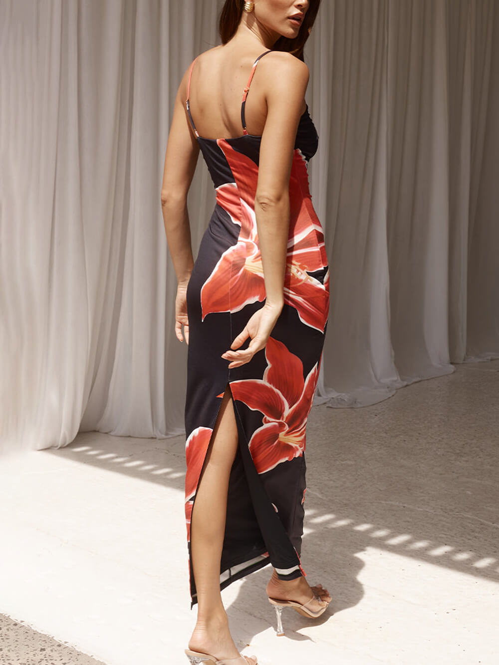 Vita Di Palma™ | Unforgettable Abstract Floral Print Maxi Dress