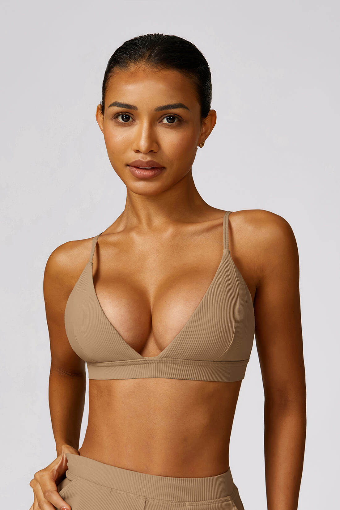 Vita Di Palma™ | Deep V Bra