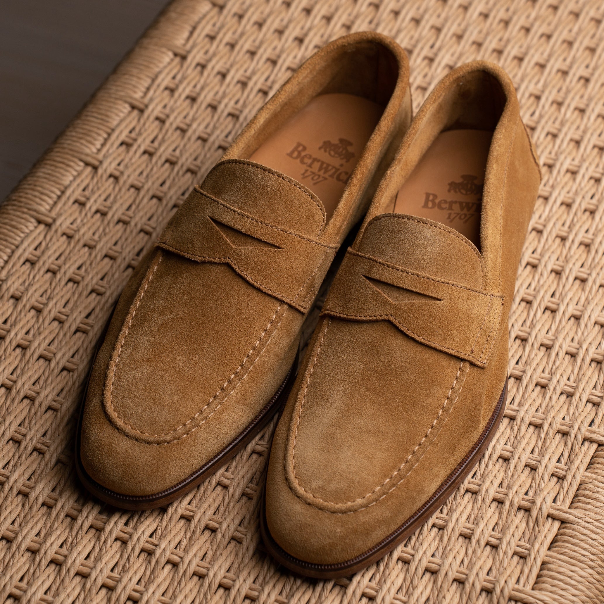 Vita Di Palma™ | Golden Brown Suede