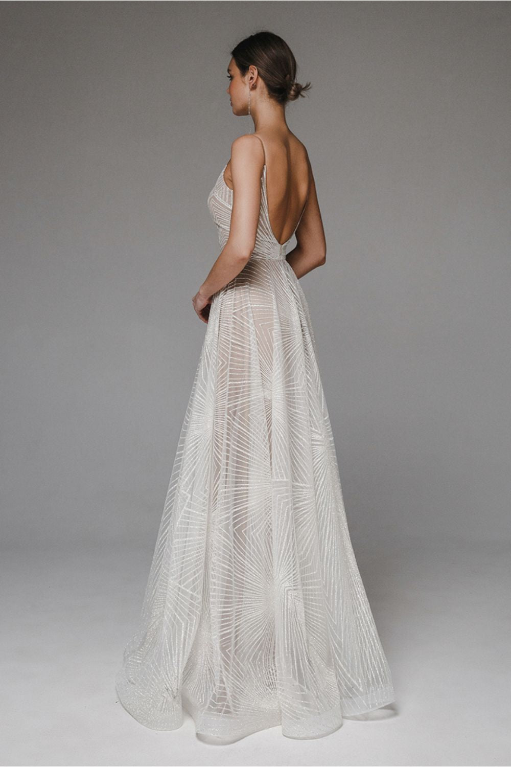 Vita Di Palma™ | Shimmering Geometric Elegance & Flattering A-Line Fit