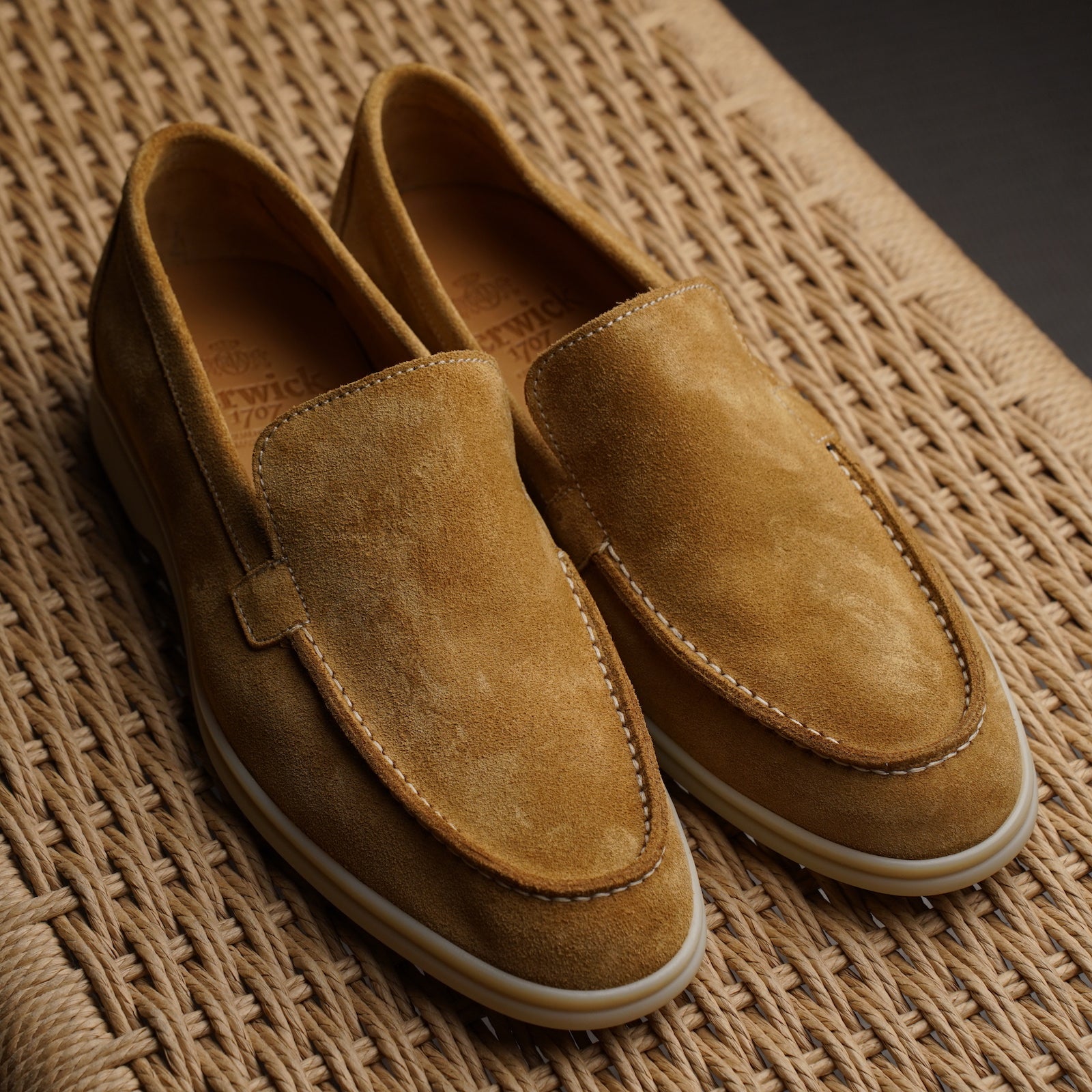 Vita Di Palma™ | Tan Brown Suede