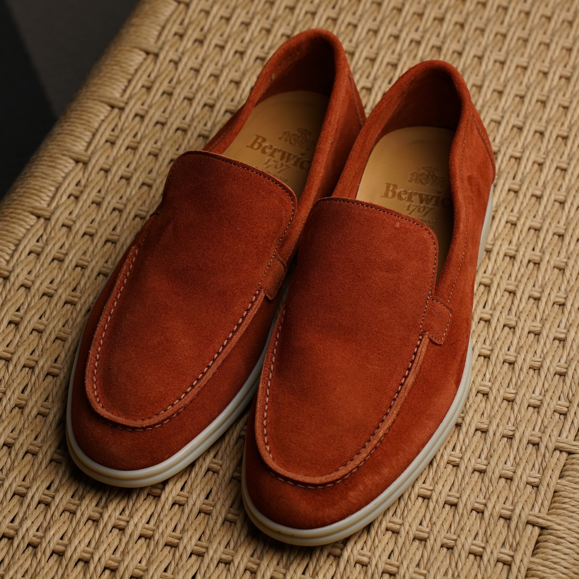 Vita Di Palma™ | Terracotta Suede