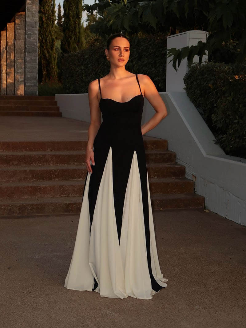 Charlotte: Sleeveless Maxi Dress