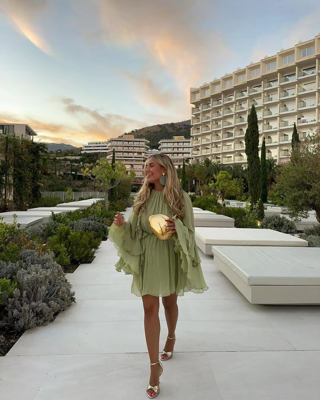 Vita Di Palma™ | Elegant Pleated Dress