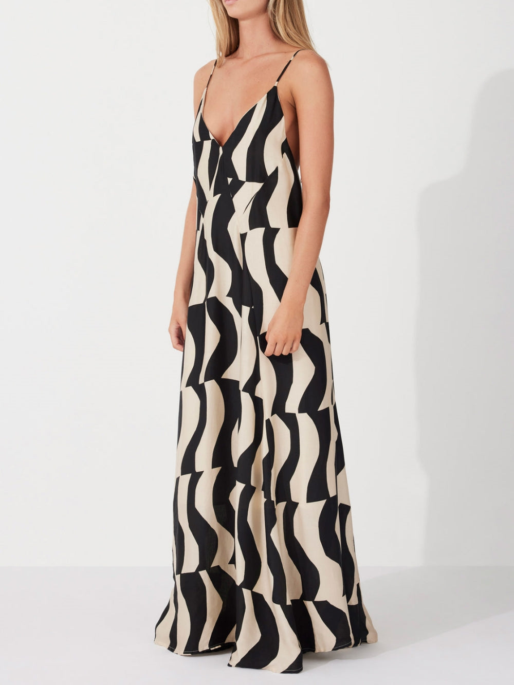 Vita Di Palma™ | Scooped Back Maxi Dress