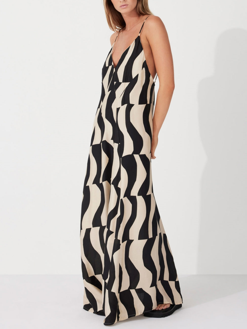 Vita Di Palma™ | Scooped Back Maxi Dress