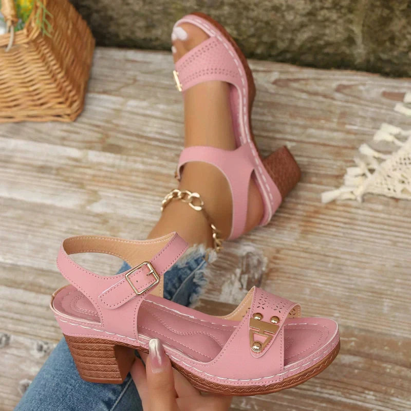 Jonna - Orthopedic Sandals with block heel
