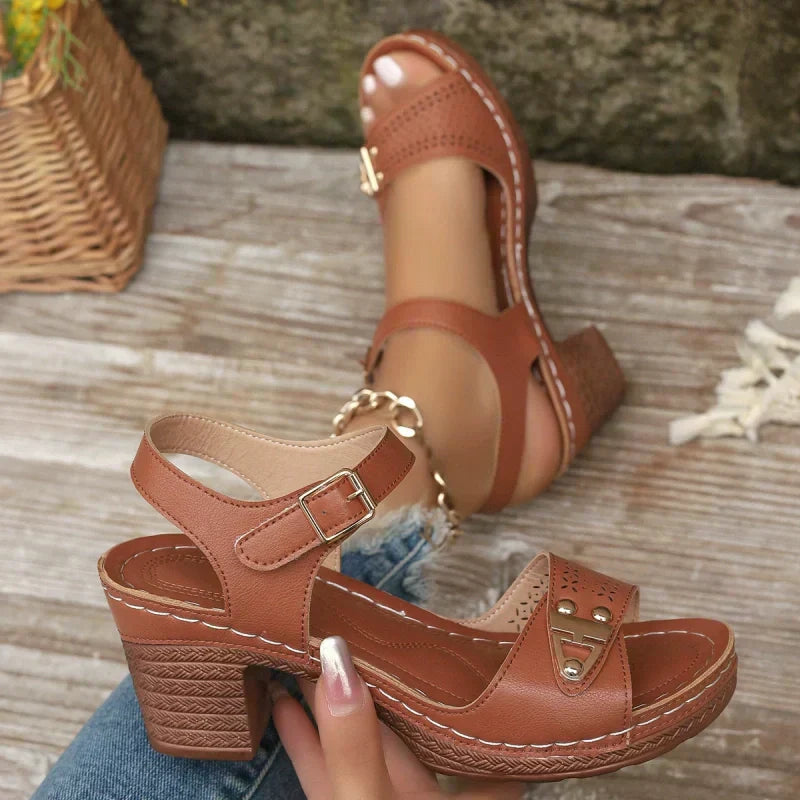 Jonna - Orthopedic Sandals with block heel